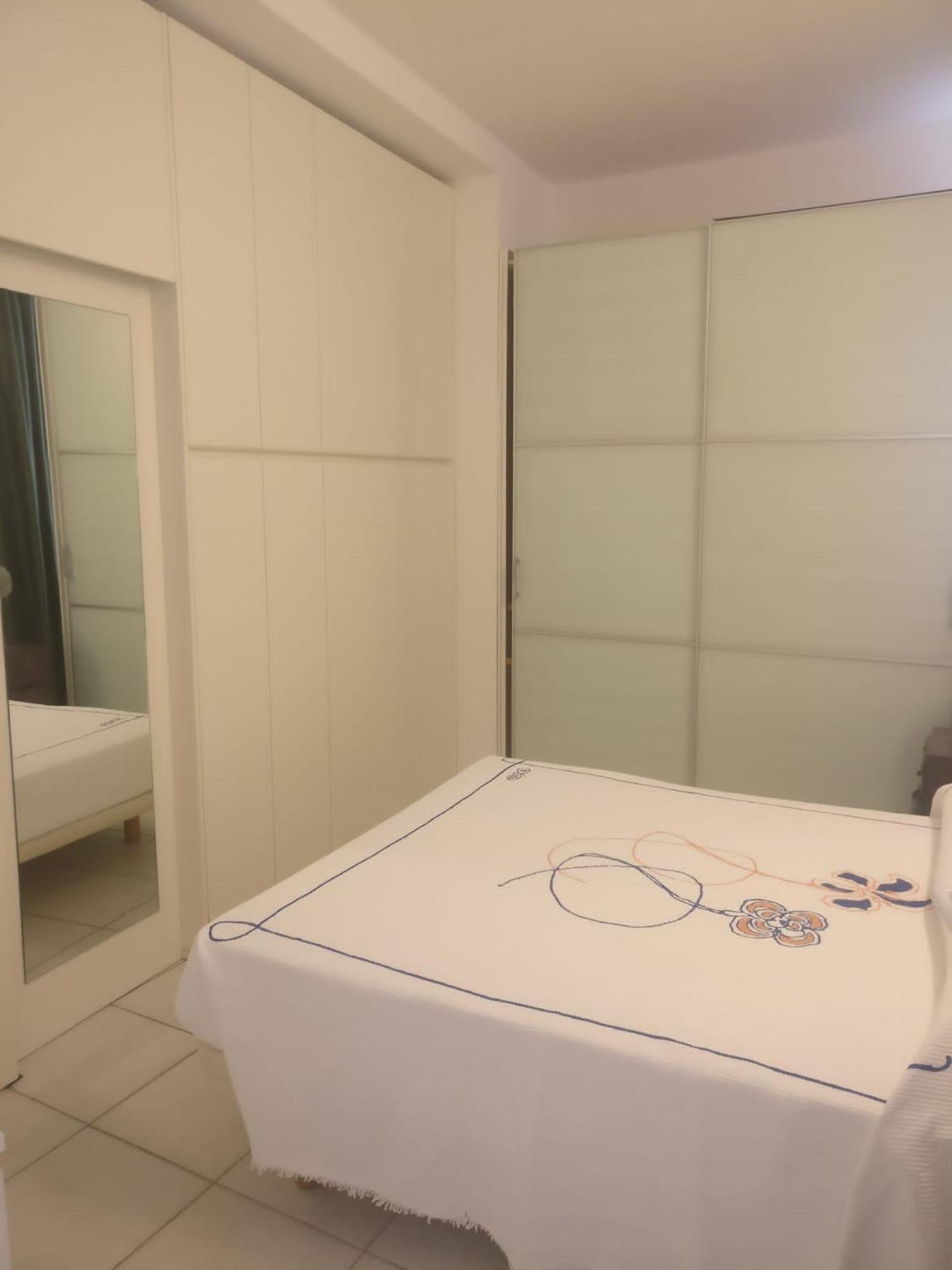تّشيرفييا Hotel Eros Residence المظهر الخارجي الصورة