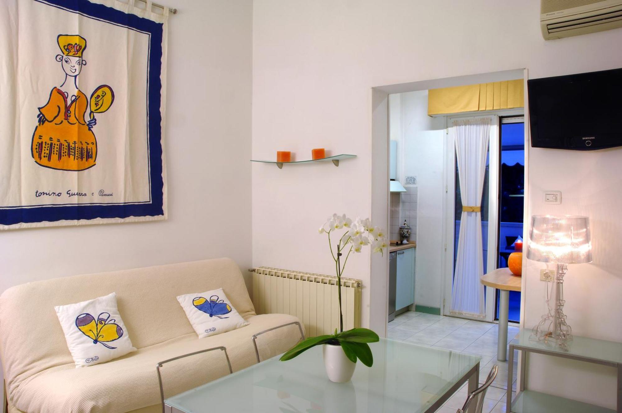 تّشيرفييا Hotel Eros Residence المظهر الخارجي الصورة