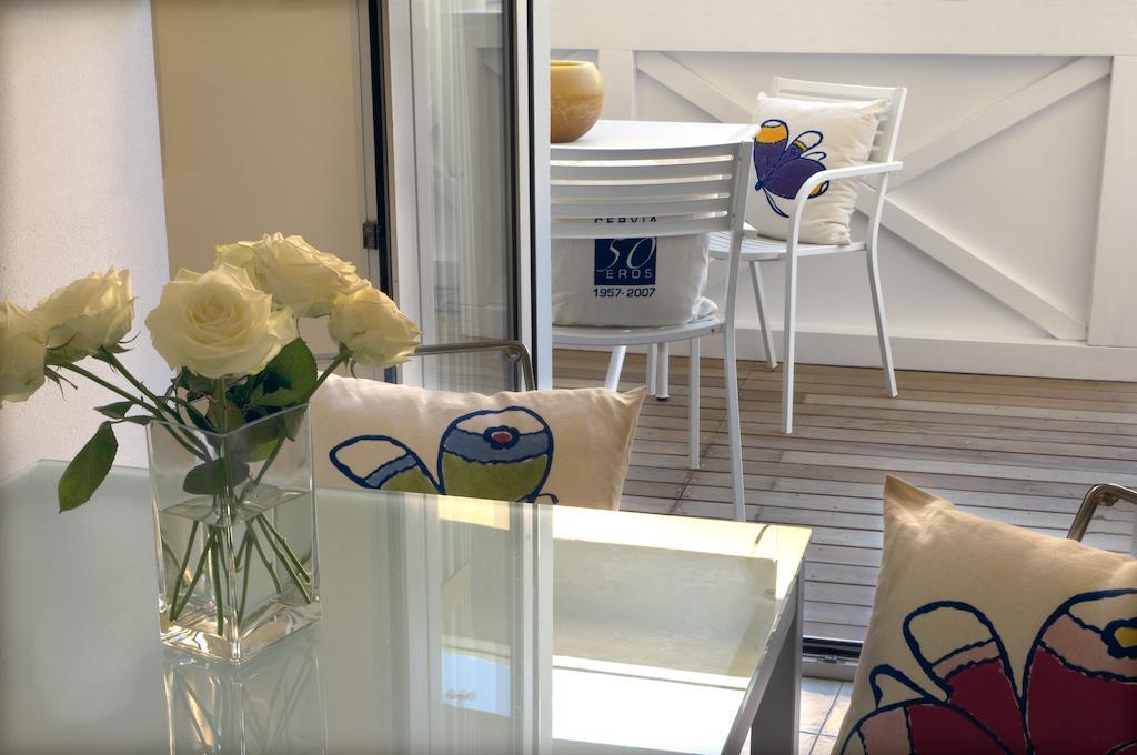 تّشيرفييا Hotel Eros Residence المظهر الخارجي الصورة